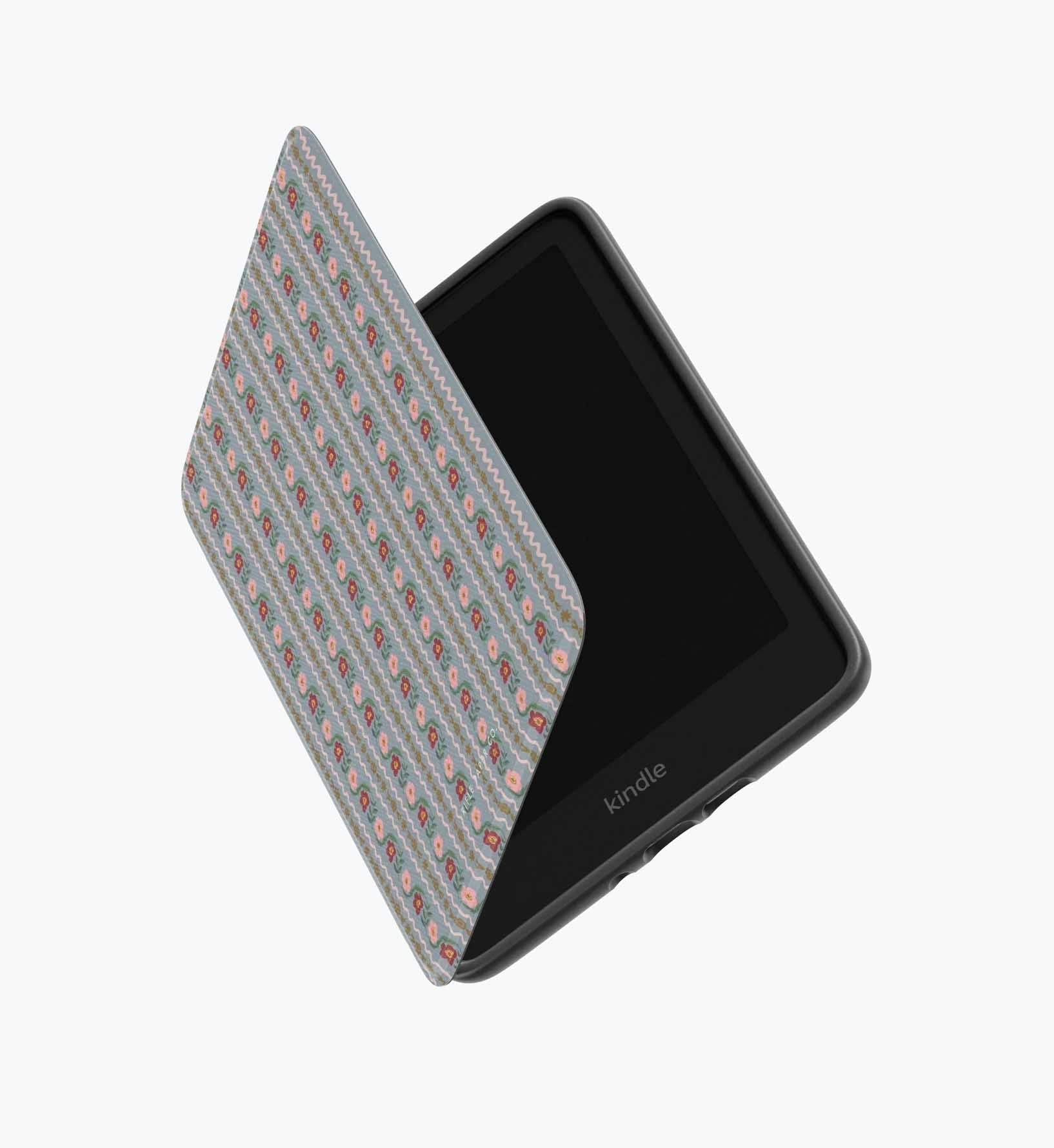Kindle Paperwhite Case - Delphine